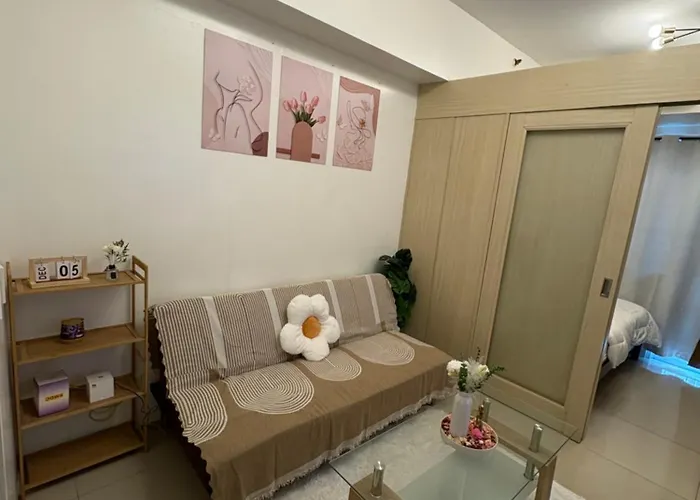 Aparthotel Condomatch Staycation Manila